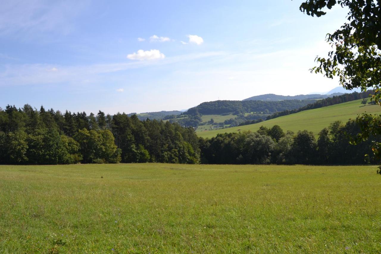 Chatova Osada Na Skalkach Nový Jičín Buitenkant foto